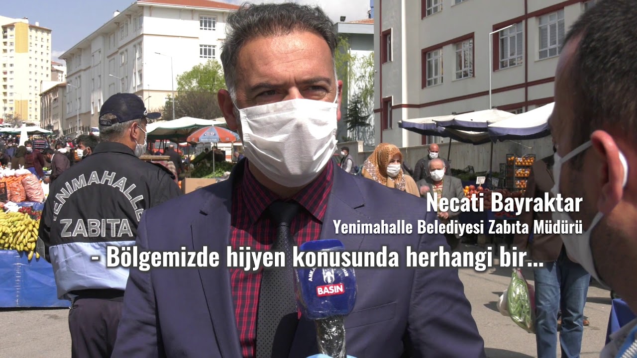 ANKARA ZABITASI PAZAR YERLERİNDE ESNAFA VE VATANDAŞA MASKE DAĞITIMINI SÜRDÜRÜYOR