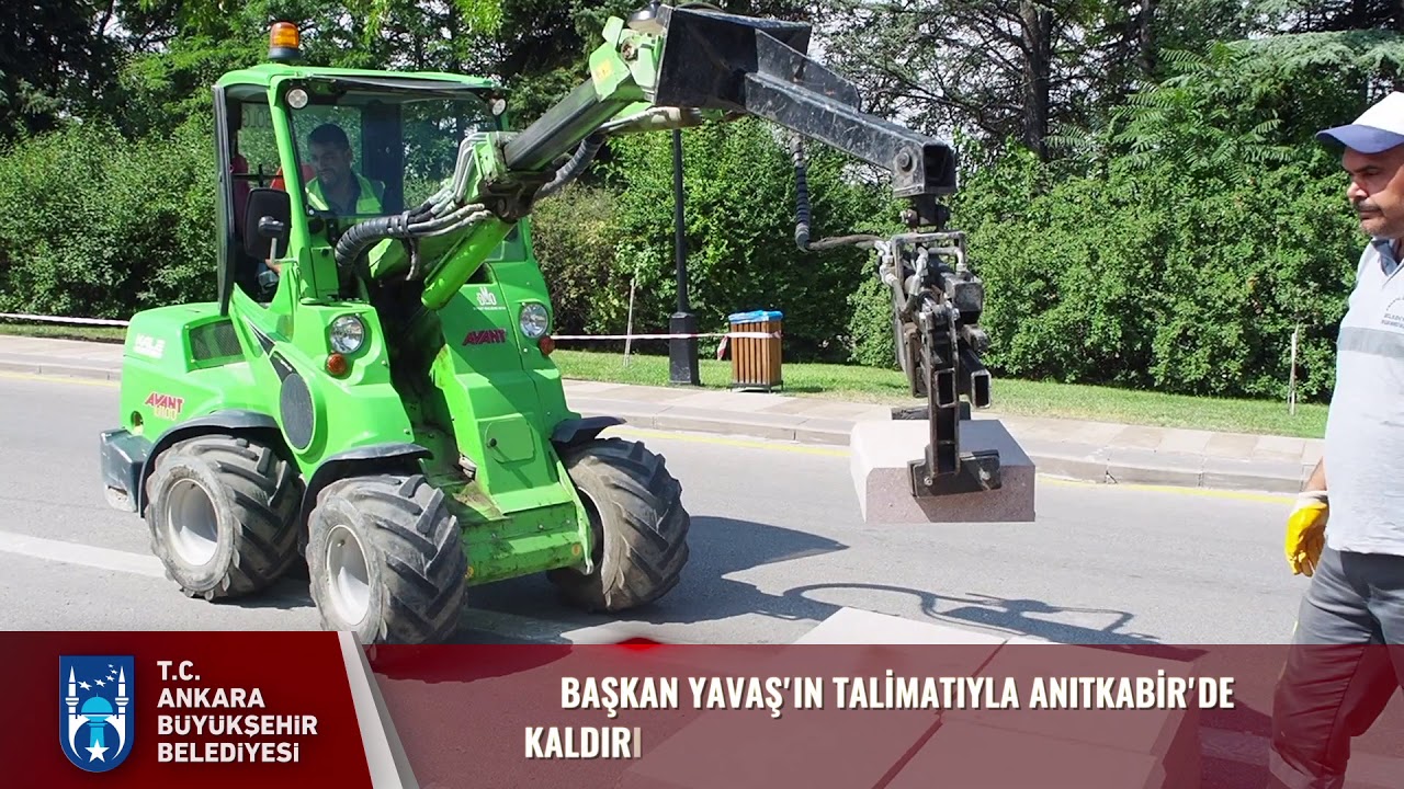 ANITKABİR&#39;E YAKIŞIR HİZMETLERE DEVAM