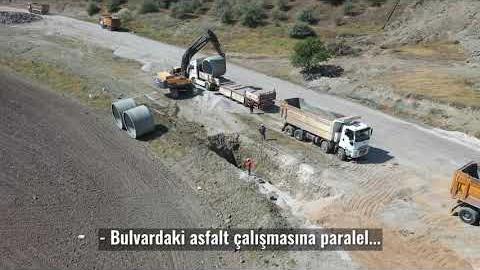 Kent Trafiğini Rahatlatacak Yol Yapım Çalışmalarımızın Yanı Sıra Altyapı Mesaimiz De Devam Ediyor